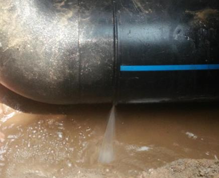 乌达楼顶渗水维修公司为大家分享下乌达卫生间漏水维修修补技术!